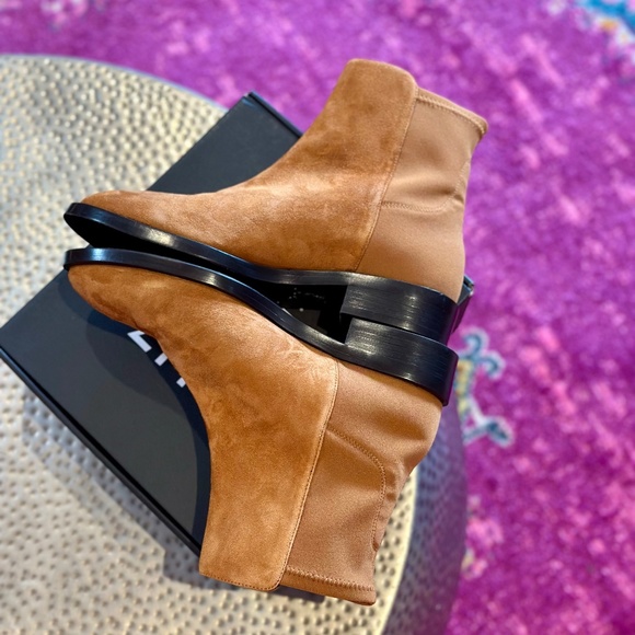 Stuart Weitzman Bold Suede Moto Ankle Boots size US Woman 6.5B - Picture 4 of 11